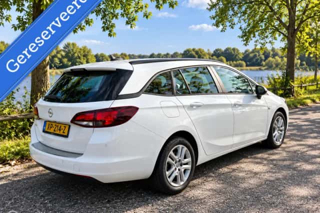 Opel Astra (2019) thumbnail 4