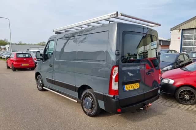 Opel Movano (2012) thumbnail 3