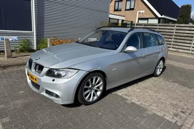 BMW 3-Serie (2005) thumbnail 1