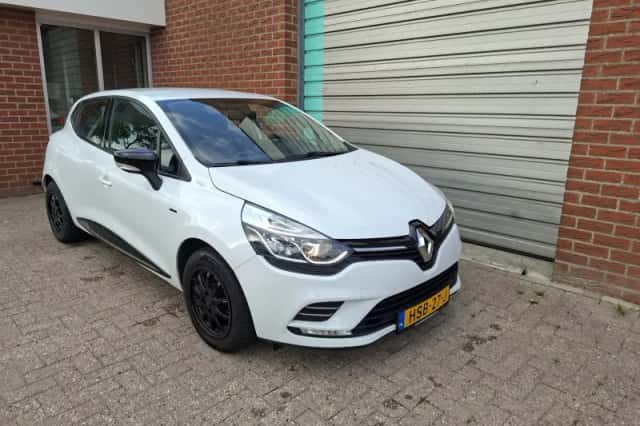 Renault Clio (2017) thumbnail 2