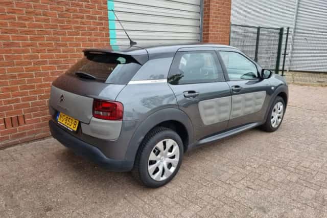 Citroën C4 Cactus (2017) thumbnail 4