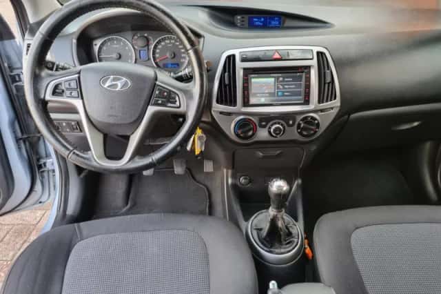 Hyundai i20 (2014) thumbnail 6