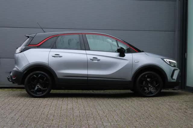 Opel Crossland (2022) thumbnail 2