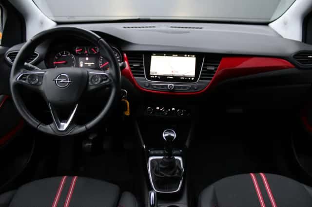 Opel Crossland (2022) thumbnail 5