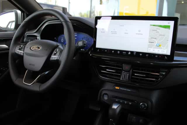 Ford Focus (2024) thumbnail 6