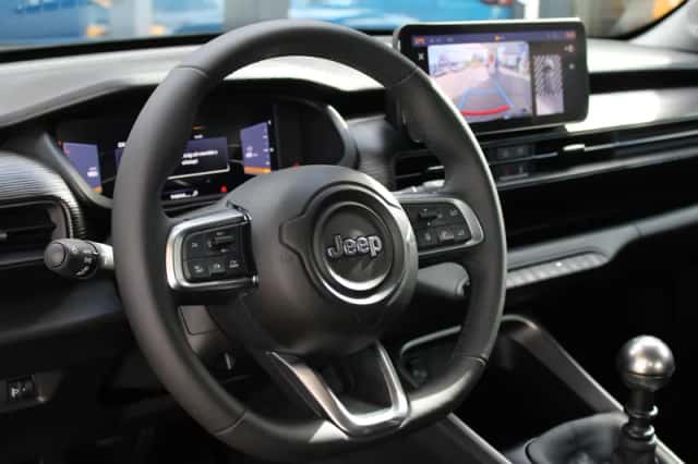 Jeep Avenger (2026) thumbnail 4