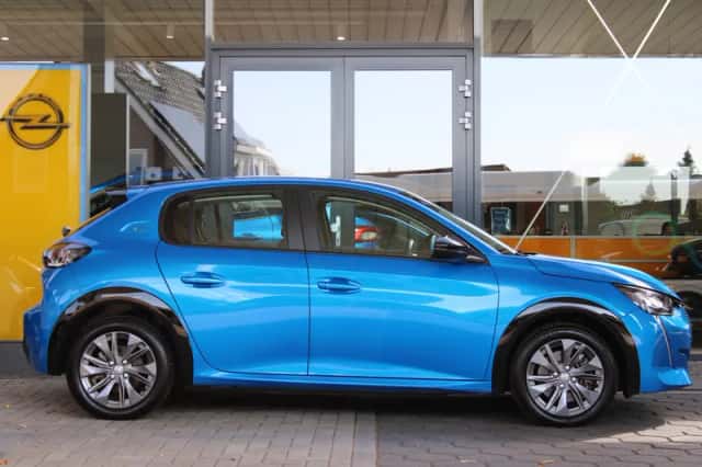 Peugeot e-208 (2026) thumbnail 2