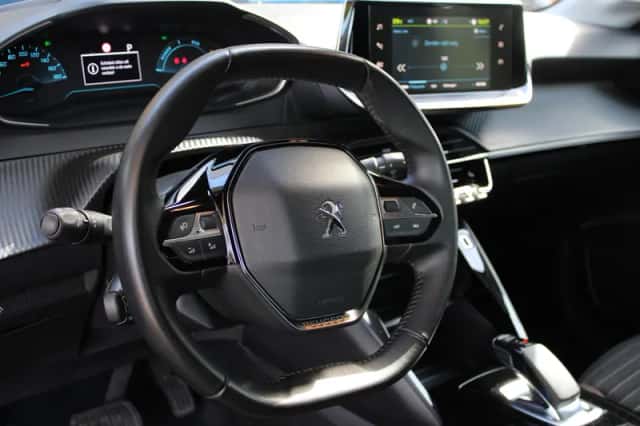 Peugeot e-208 (2026) thumbnail 6