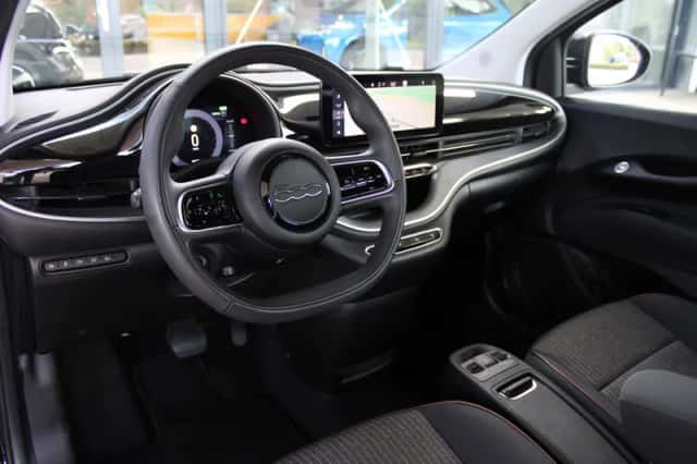 Fiat 500e (2026) thumbnail 4