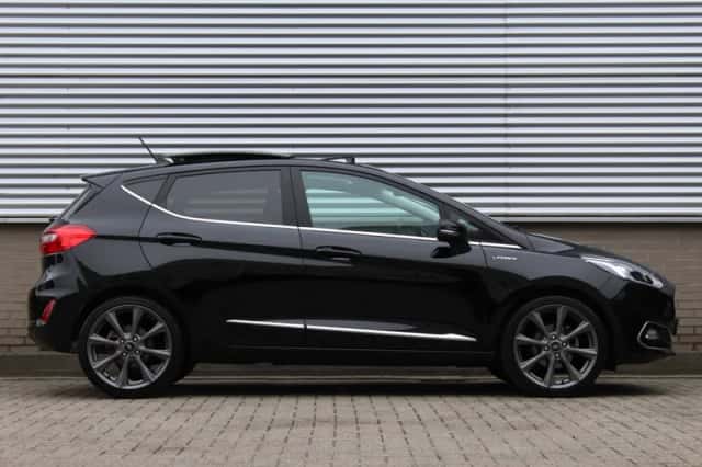 Ford Fiesta (2019) thumbnail 2