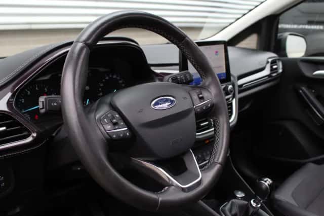 Ford Fiesta (2019) thumbnail 4