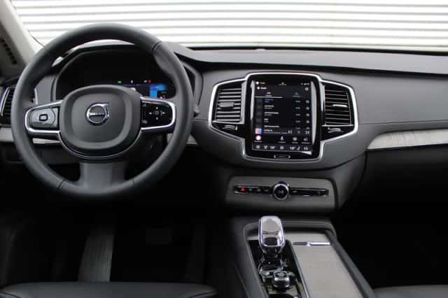 Volvo XC90 (2026) thumbnail 5