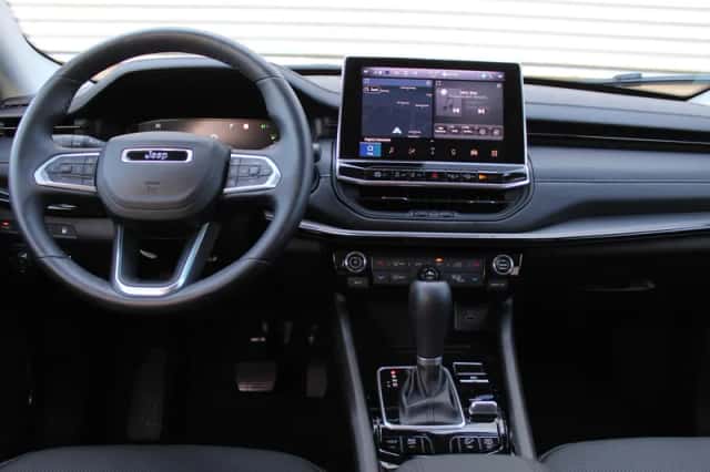 Jeep Compass (2026) thumbnail 5