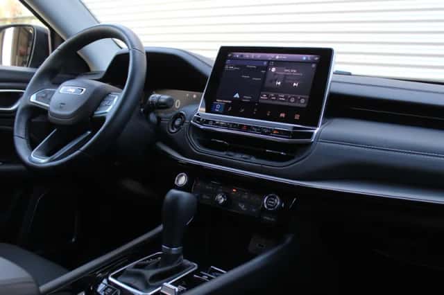 Jeep Compass (2026) thumbnail 6