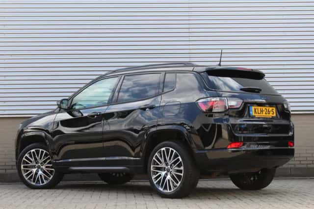 Jeep Compass (2026) thumbnail 3