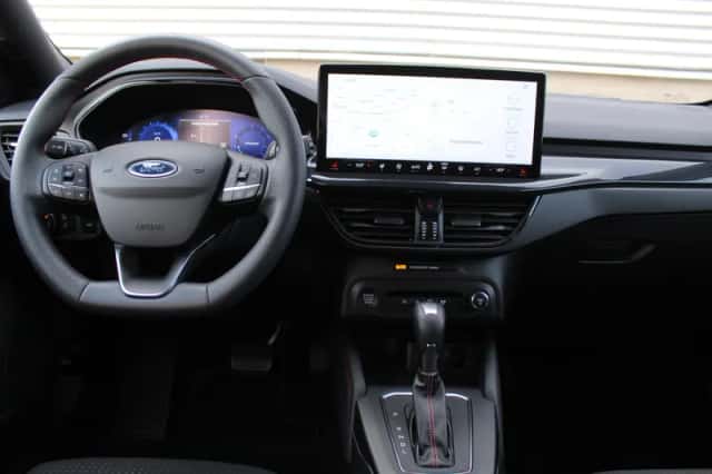 Ford Focus (2024) thumbnail 5