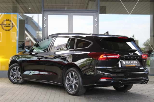 Ford Focus (2026) thumbnail 3