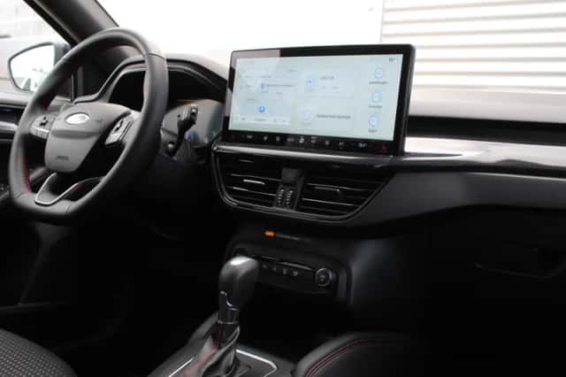 Ford Focus (2026) thumbnail 6