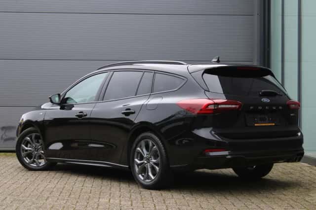 Ford Focus (2026) thumbnail 3