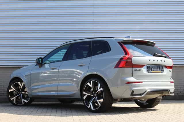 Volvo XC60 (2026) thumbnail 3