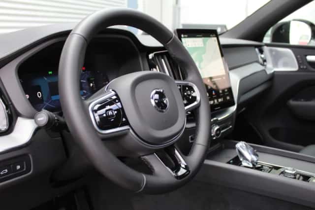 Volvo XC60 (2026) thumbnail 4