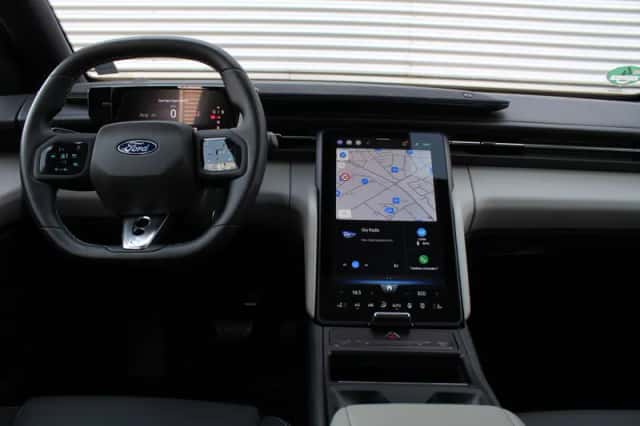 Ford Capri (2026) thumbnail 5