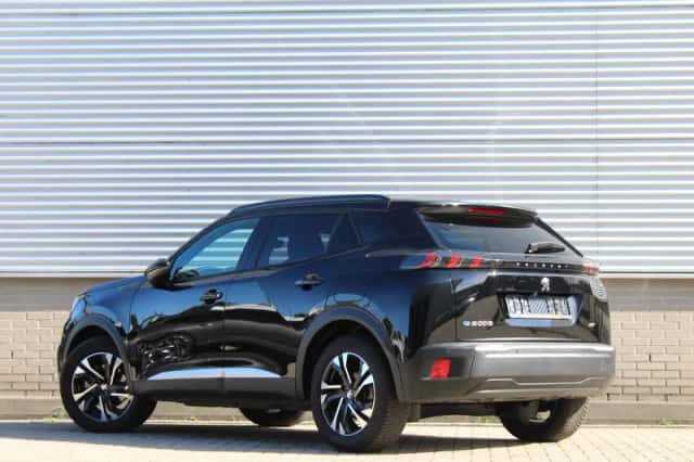 Peugeot e-2008 (2026) thumbnail 3