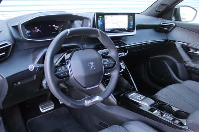 Peugeot e-2008 (2026) thumbnail 4