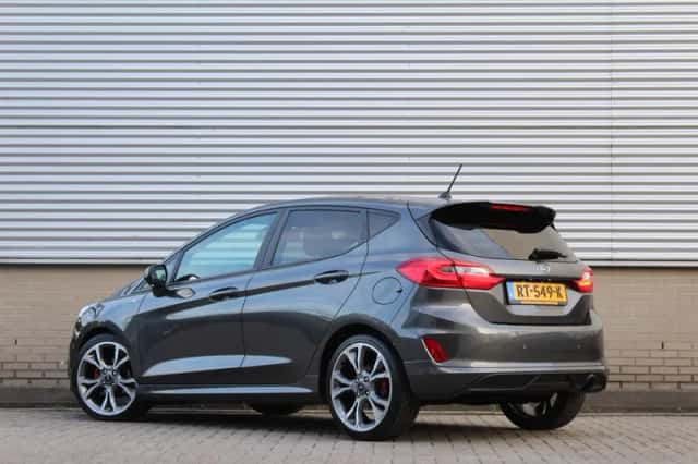 Ford Fiesta (2018) thumbnail 3