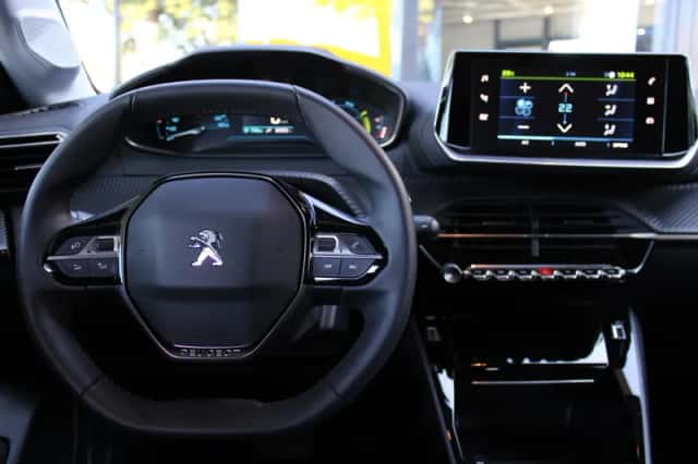 Peugeot e-208 (2026) thumbnail 5