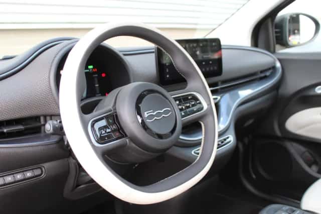 Fiat 500e (2026) thumbnail 4