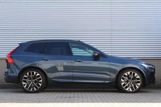 Volvo XC60 (2026) thumbnail 2
