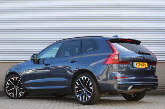 Volvo XC60 (2026) thumbnail 3