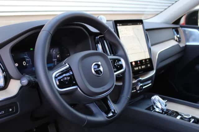 Volvo XC60 (2026) thumbnail 4