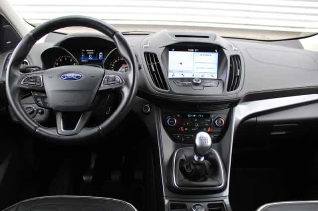 Ford Kuga (2026) thumbnail 5