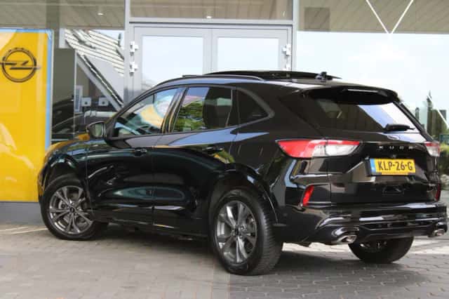 Ford Kuga (2024) thumbnail 3
