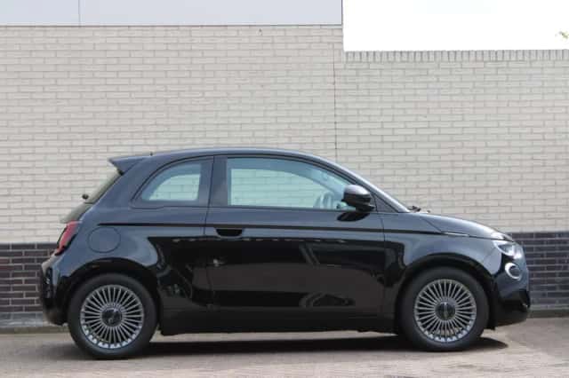 Fiat 500 (2026) thumbnail 2