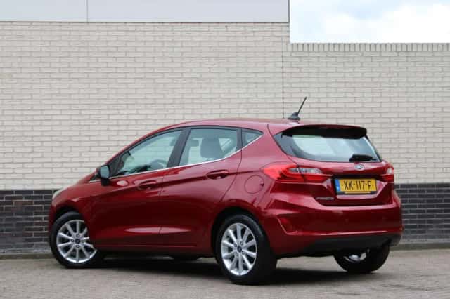 Ford Fiesta (2019) thumbnail 3