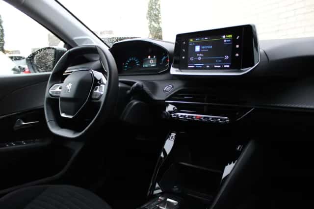 Peugeot e-208 (2026) thumbnail 6