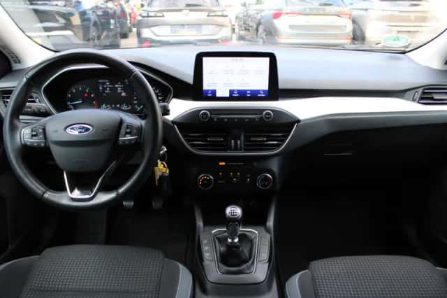 Ford Focus (2018) thumbnail 5