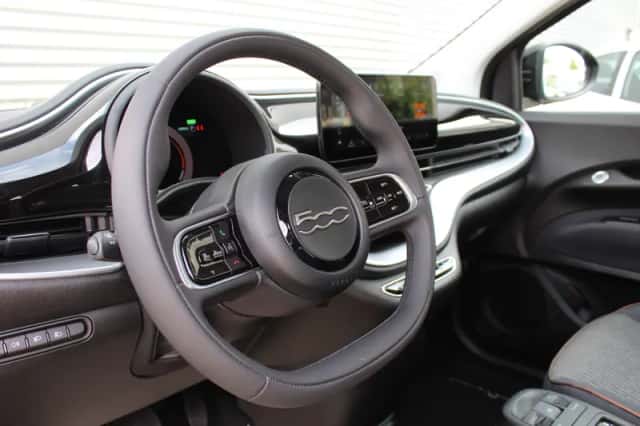 Fiat 500e (2026) thumbnail 4