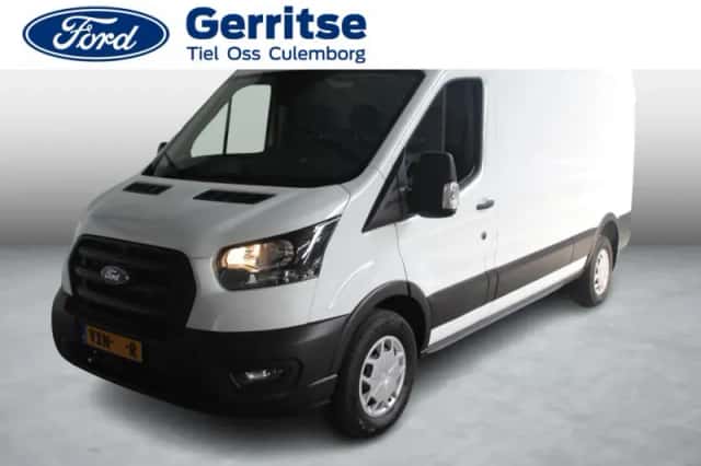 Ford Transit (2023) thumbnail 2