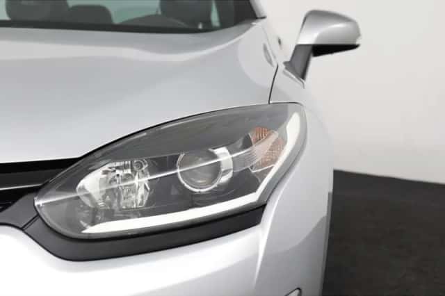 Renault Mégane (2015) thumbnail 2