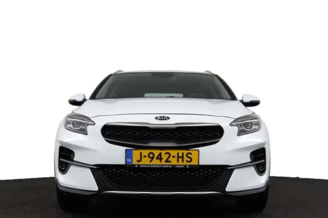 Kia XCeed (2020) thumbnail 3