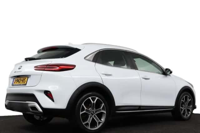 Kia XCeed (2020) thumbnail 6