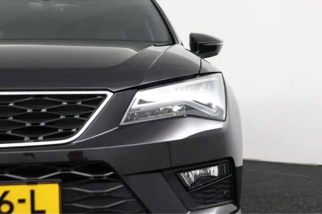 SEAT Ateca (2017) thumbnail 2