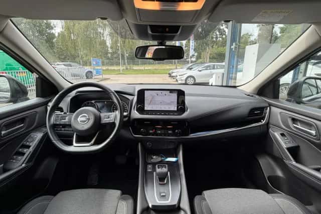 Nissan Qashqai (2022) thumbnail 3