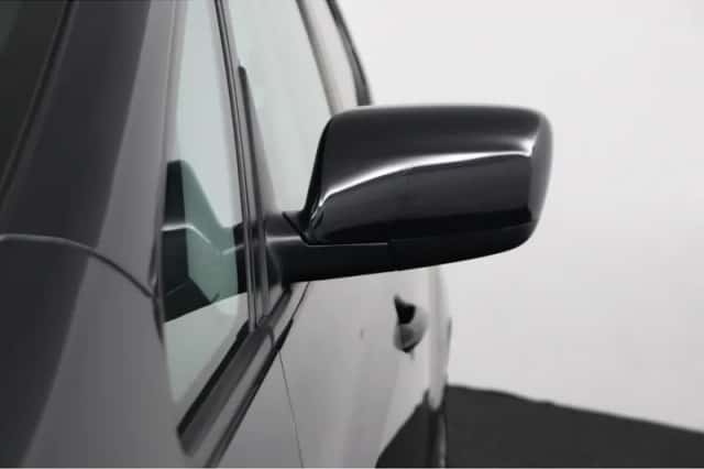 Kia Venga (2015) thumbnail 4