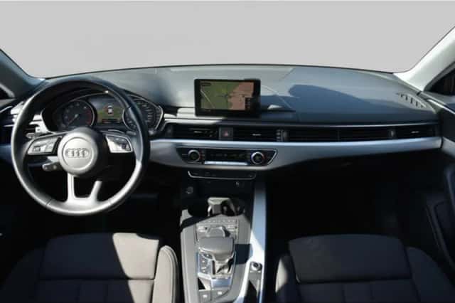 Audi A4 (2019) thumbnail 4