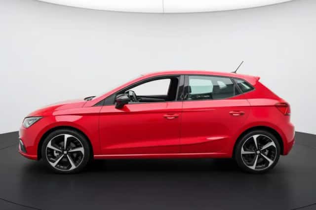 SEAT Ibiza (2024) thumbnail 2